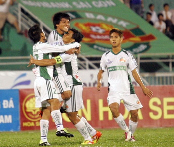 Người vui nhất trong trận đấu này có lẽ là tiền đạo Quang Hải bởi anh đã có được pha làm bàn đầu tiên trong mùa giải mới.